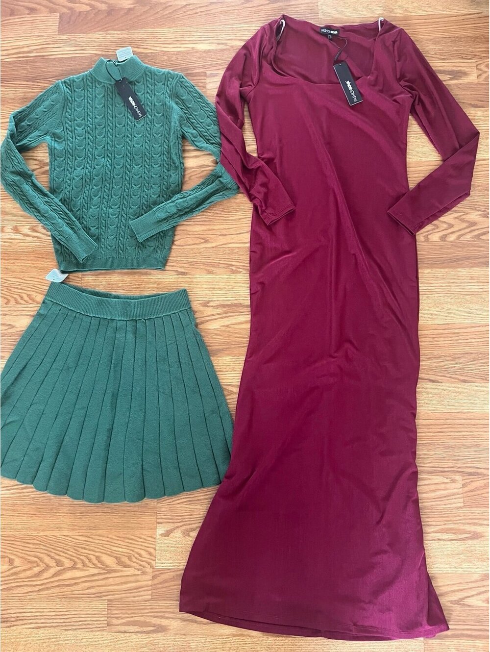 Fashion Nova dress and 2 piece sweater skirt set. Size Large. NWT